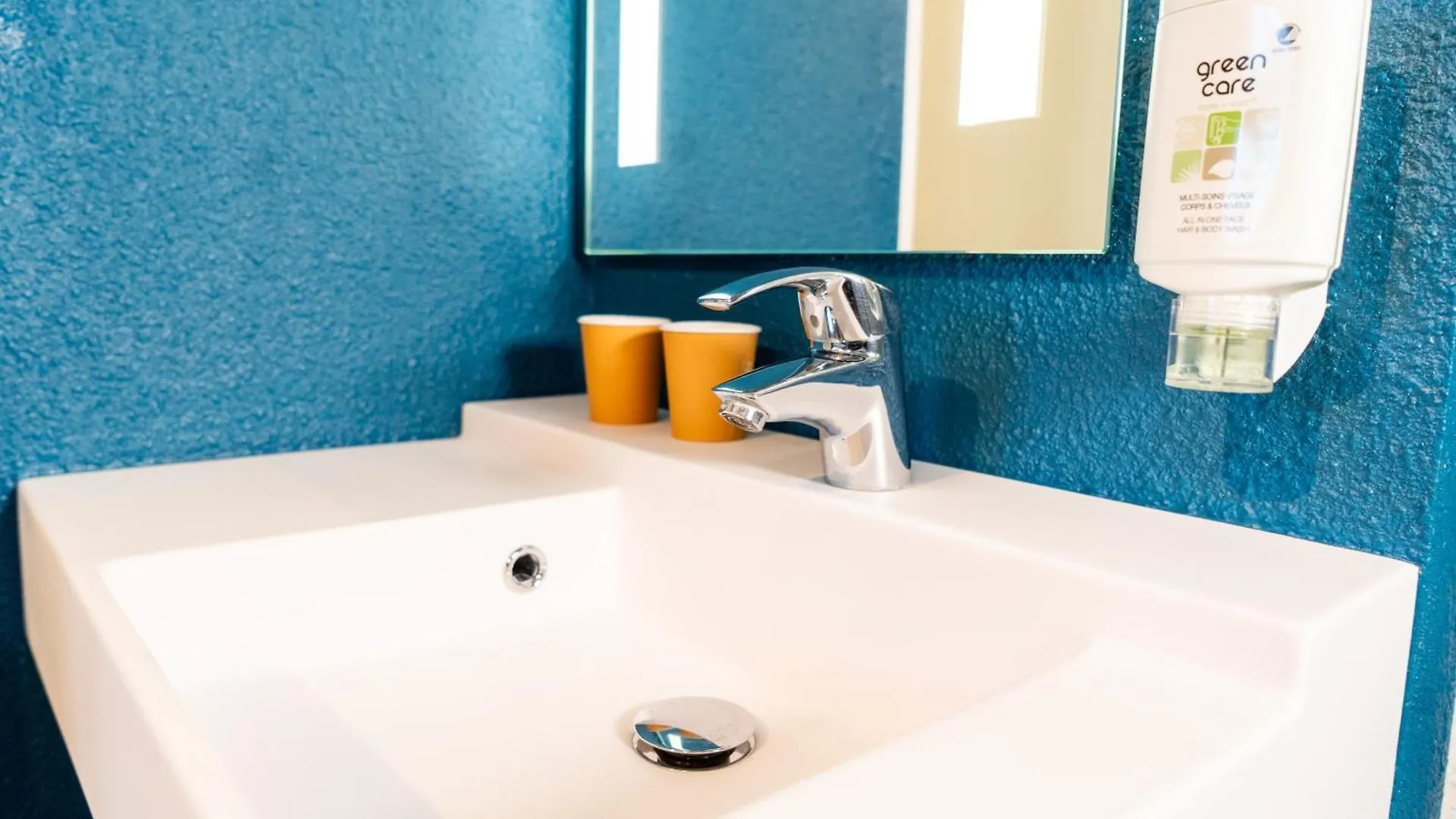 Ibis Budget Aix En Provence آيكس أومبروفينس